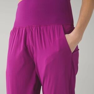 lululemon athletica Bright Magenta Workout Leggings